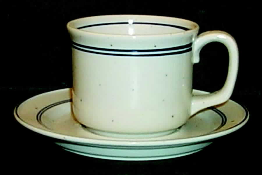 Scandinavia Flat Cup & Saucer Set by Ranmaru-1