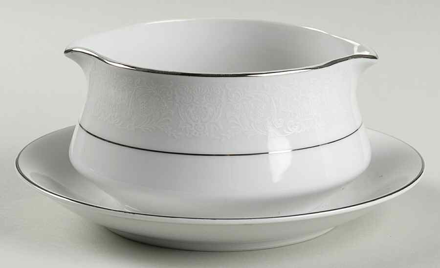 Silver Lace Gravy Boat with Attached Underplate by Ranmaru-1