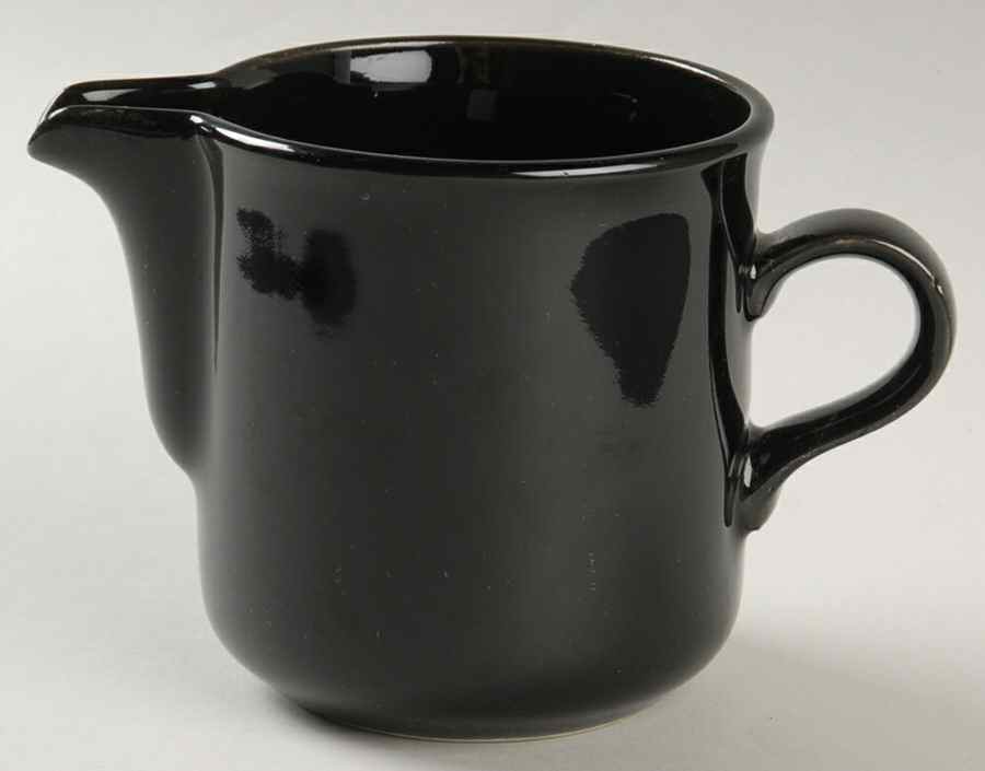 Space Black Creamer by Ranmaru-1