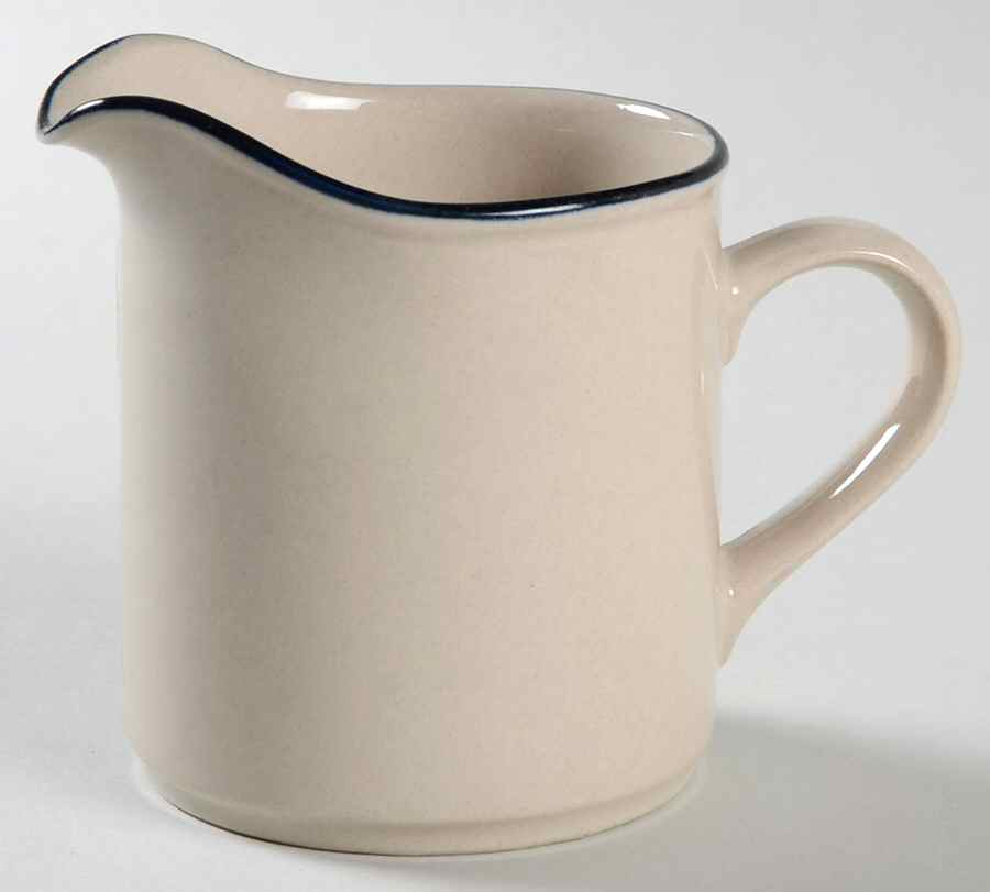 Trend Slate Blue Creamer by Ranmaru-1