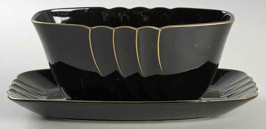 Wave Golden Black Gravy Boat with Attached Underplate by Ranmaru-1