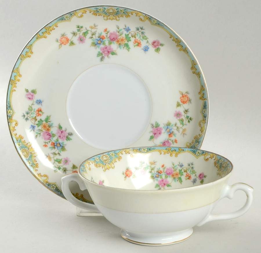RNW3 Footed Cream Soup Bowl & Saucer Set by Renwick (Japan)-1