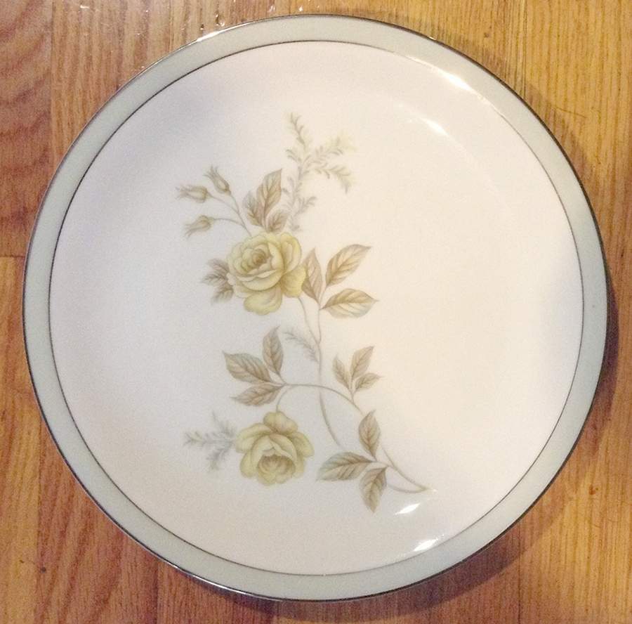 1387 Dinner Plate by Rose (Japan)-1