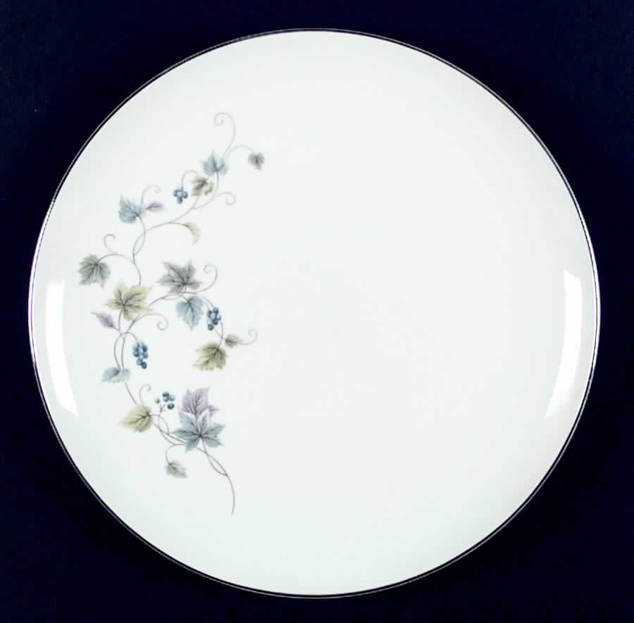 Belhaven Dinner Plate by Rose (Japan)-1
