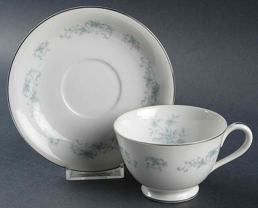 Cathy Footed Cup & Saucer Set by Rose (Japan)-1