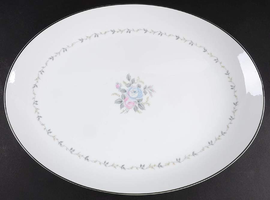 Cleo 16" Oval Serving Platter by Rose (Japan)-1