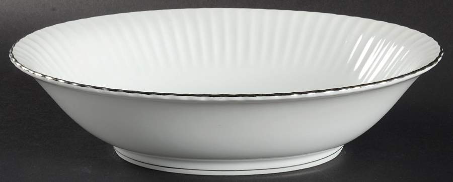 Delisle 10" Oval Vegetable Bowl by Rose (Japan)-1