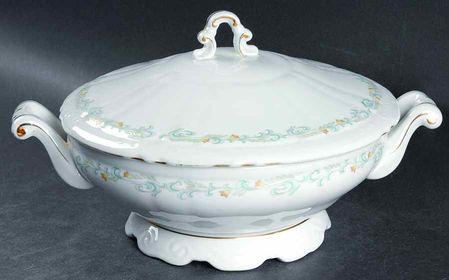 Dorena Round Covered Vegetable by Rose (Japan)-1