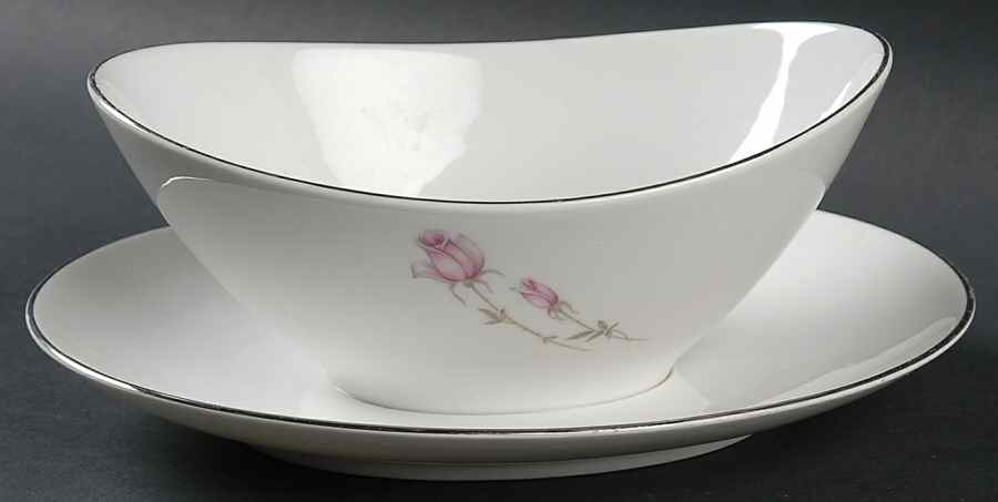 Duet Gravy Boat with Attached Underplate by Rose (Japan)-1