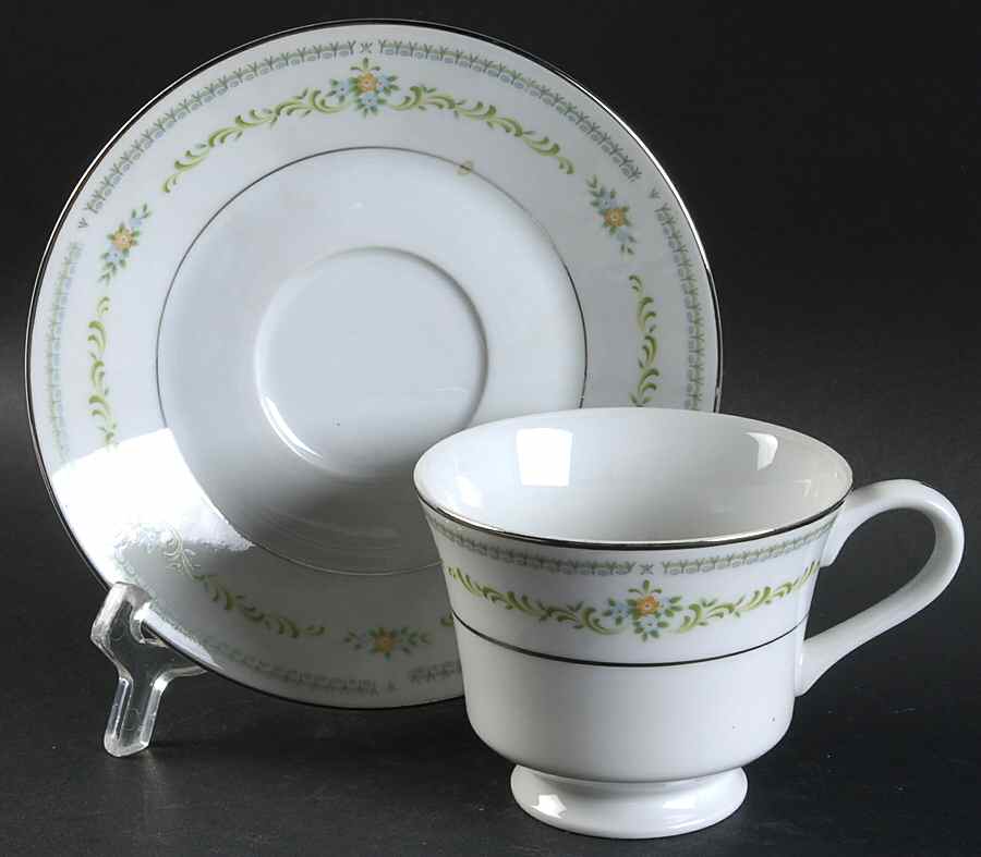 Elaine Footed Cup & Saucer Set by Rose (Japan)-1