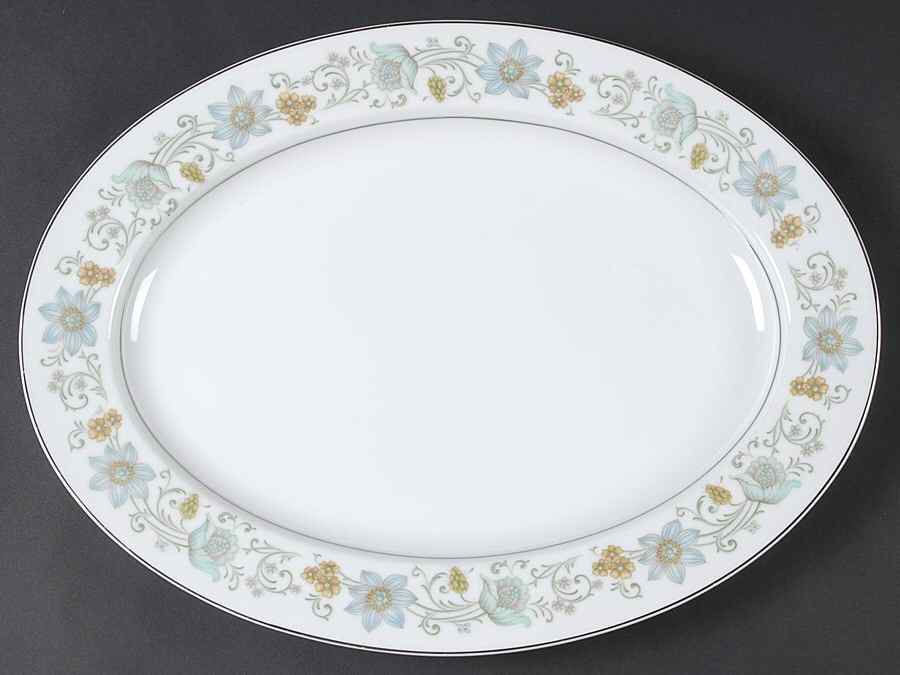 Floris 16" Oval Serving Platter by Rose (Japan)-1