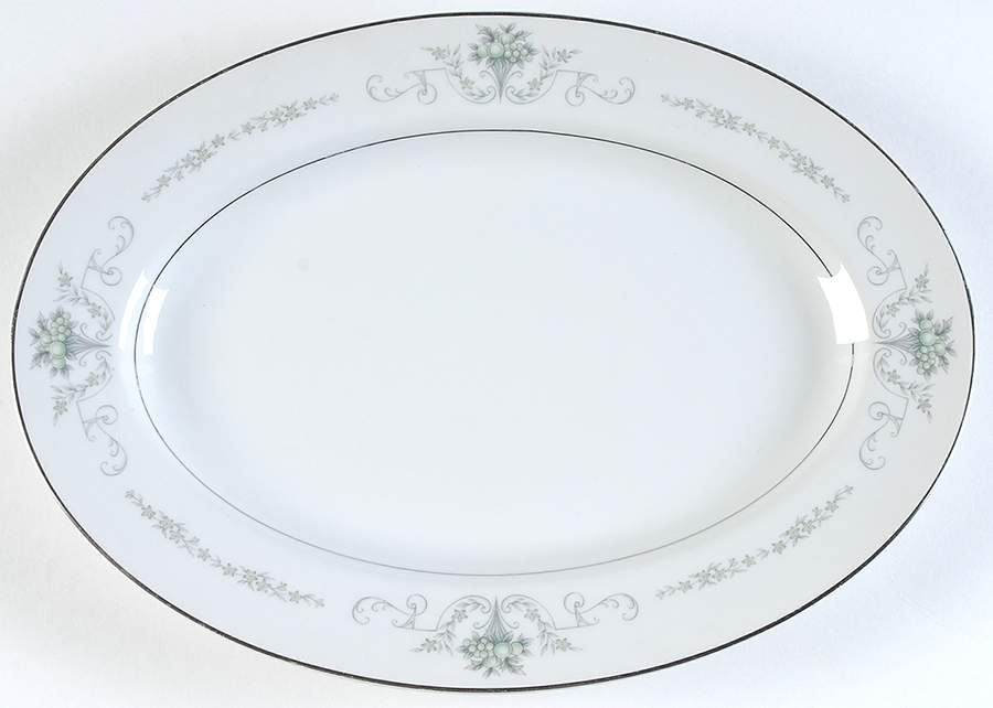 Gainsborough 12" Oval Serving Platter by Rose (Japan)-1