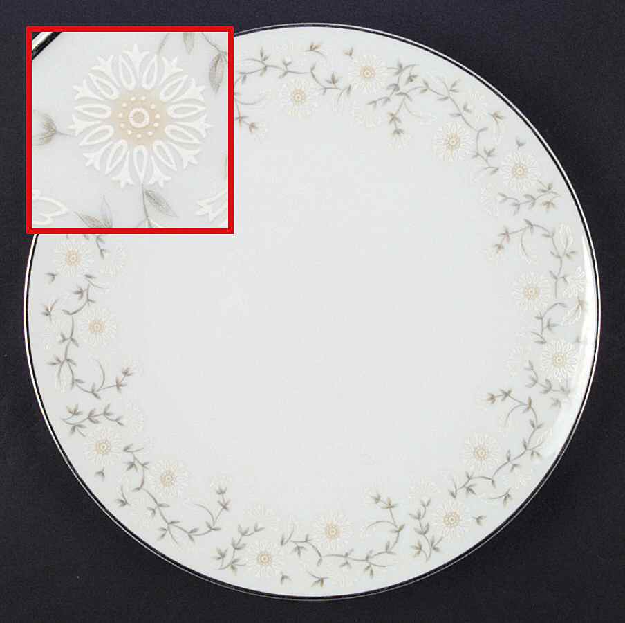 Ginger Dinner Plate by Rose (Japan)-1