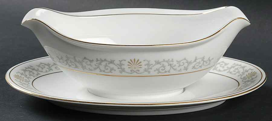 Joyce Gravy Boat with Attached Underplate by Rose (Japan)-1