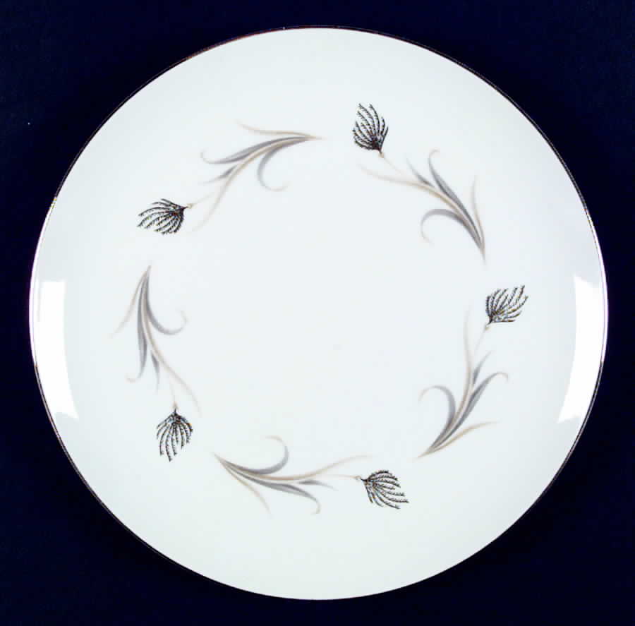 Marengo Dinner Plate by Rose (Japan)-1