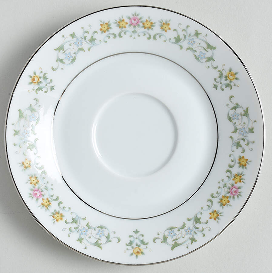 Petit Fleur Saucer by Rose (Japan)-1