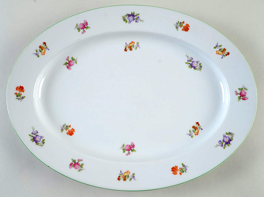 RO8 13" Oval Serving Platter by Rose (Japan)-1