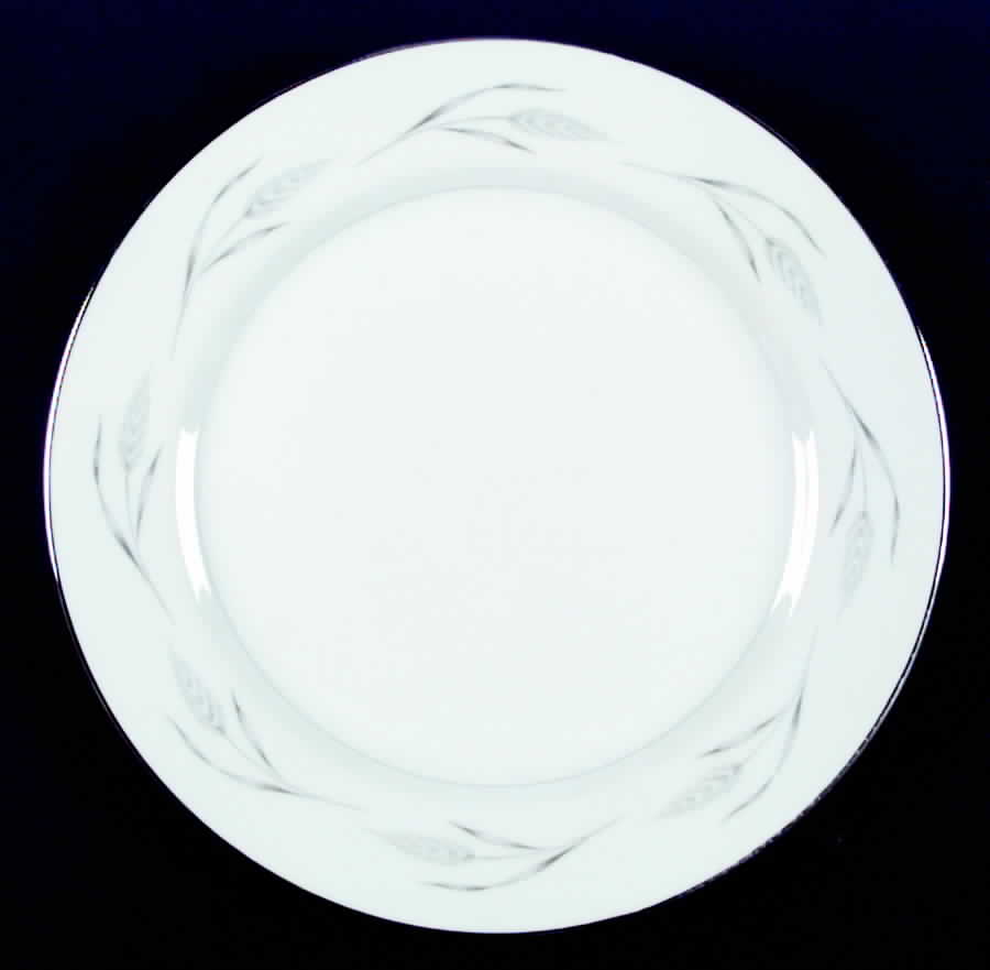 Serene Dinner Plate by Rose (Japan)-1
