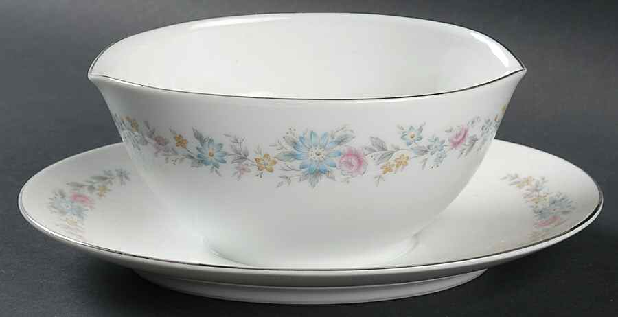 Spring Haven Gravy Boat with Attached Underplate by Rose (Japan)-1