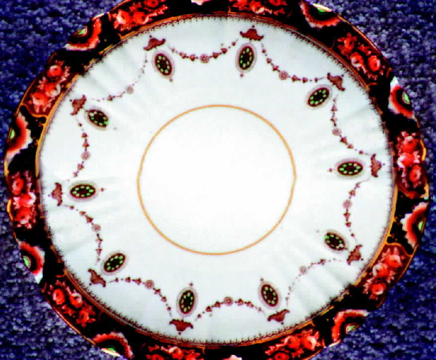 3157 Saucer by Royal Albert-1