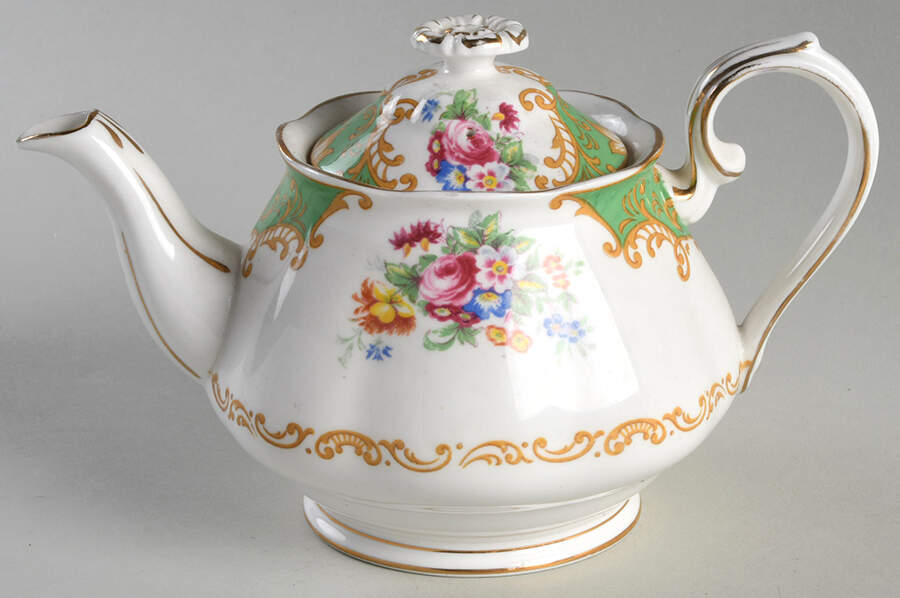 Albany Green Mini Teapot & Lid by Royal Albert-1