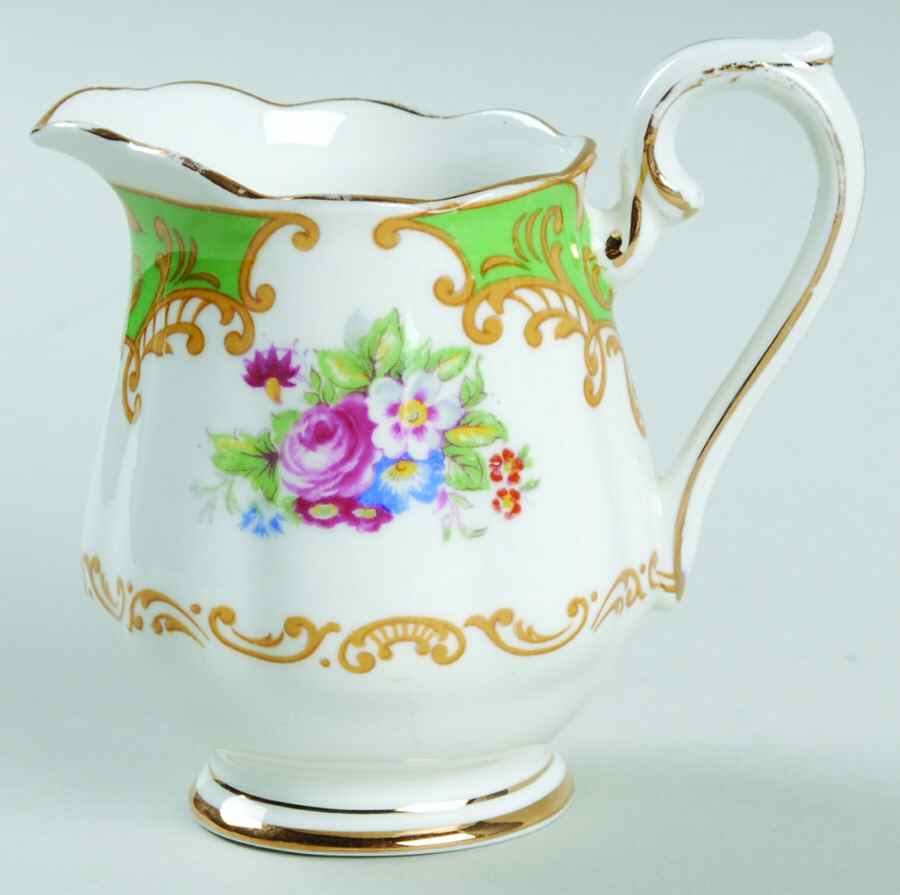 Albany Green Mini Creamer by Royal Albert-1