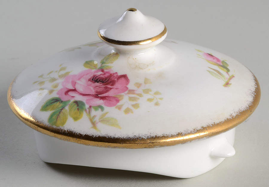 American Beauty (White Background) Lid for Hot Water Jug by Royal Albert-1