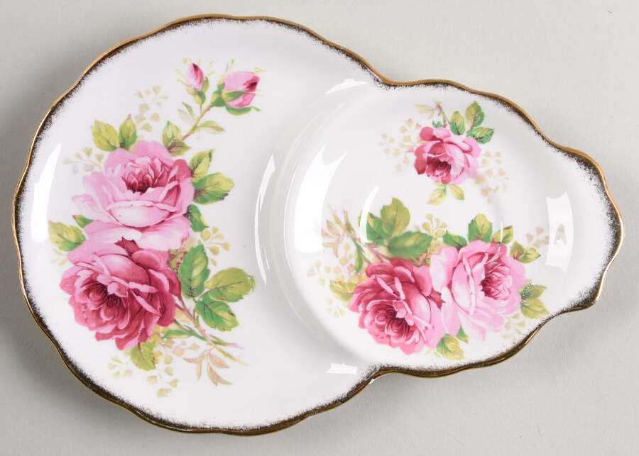 American Beauty (White Background) Plate for Dessert Plate & Cup Set by Royal Albert-1