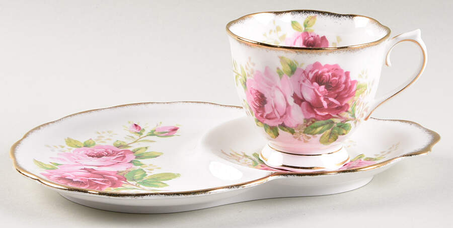 American Beauty (White Background) Dessert Plate & Cup Set by Royal Albert-1