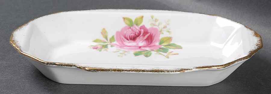 American Beauty (White Background) Bon Bon by Royal Albert-1