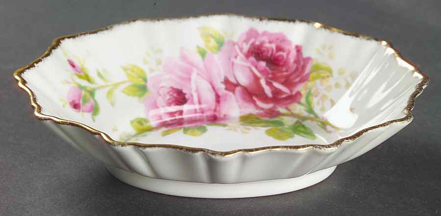 American Beauty (White Background) Oval Sweet Meat Dish by Royal Albert-1