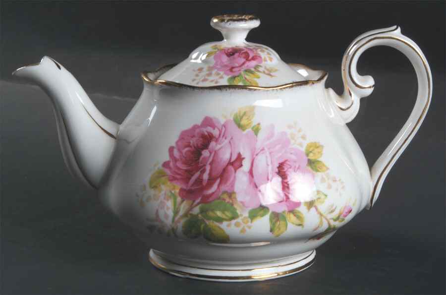 American Beauty (White Background) Small Teapot & Lid by Royal Albert-1