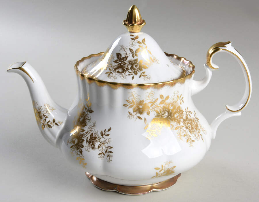 Antoinette Small Teapot & Lid by Royal Albert-1