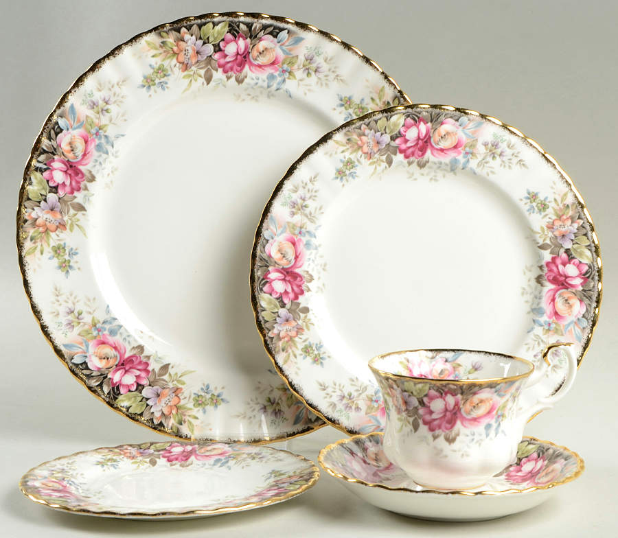Autumn Roses 5 Piece Place Setting by Royal Albert-1