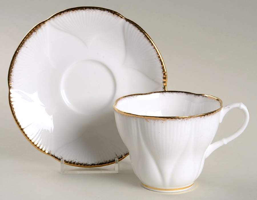 Avalon Flat Cup & Saucer Set by Royal Albert-1