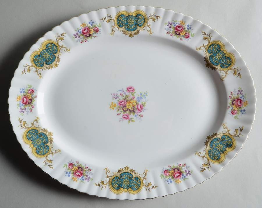 Berkeley 15" Oval Serving Platter by Royal Albert-1