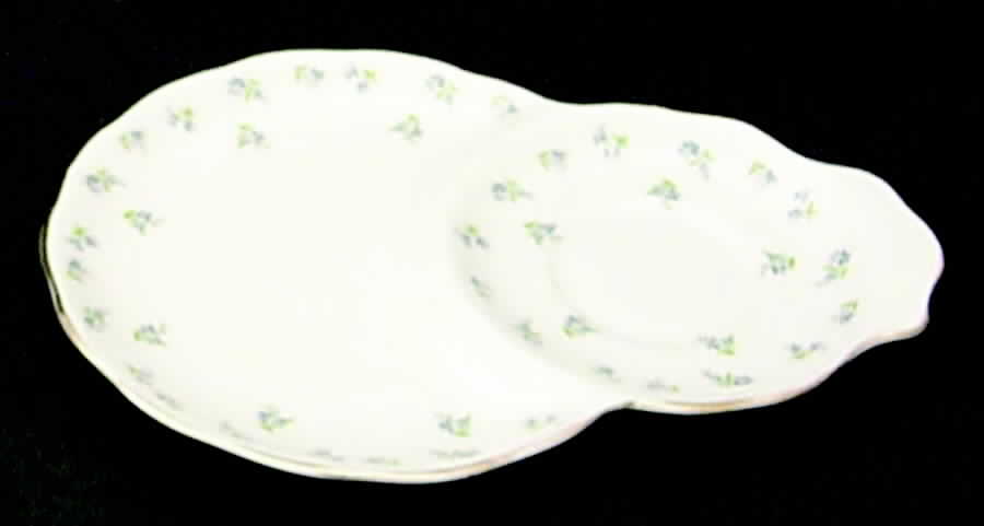 Blue Heaven (Hampton Shape) Snack Plate by Royal Albert-1