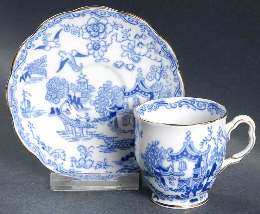 Blue Willow Footed Demitasse Cup & Saucer Set by Royal Albert-1