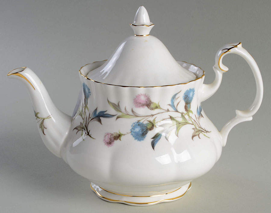 Brigadoon Small Teapot & Lid by Royal Albert-1