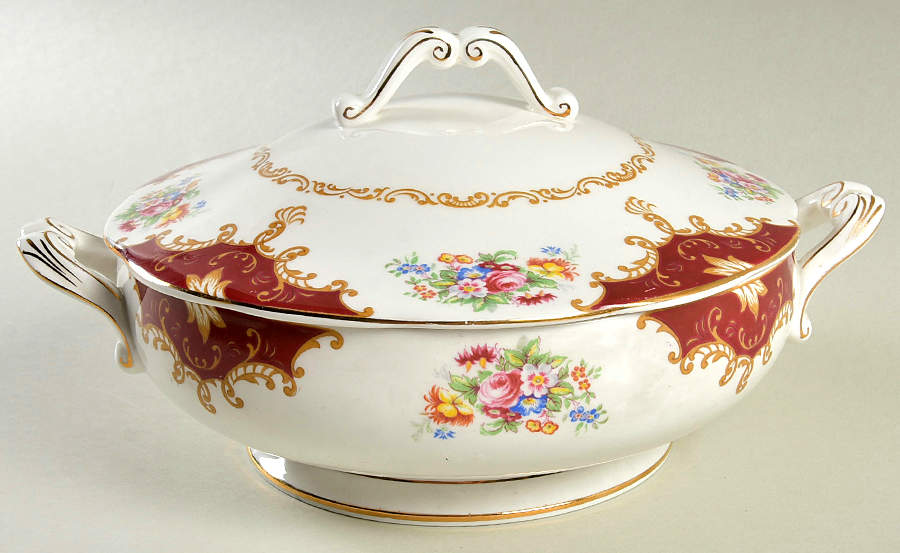 Canterbury Round Covered Vegetable by Royal Albert-1