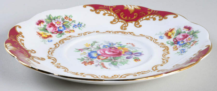 Canterbury Underplate for Gravy Boat by Royal Albert-1