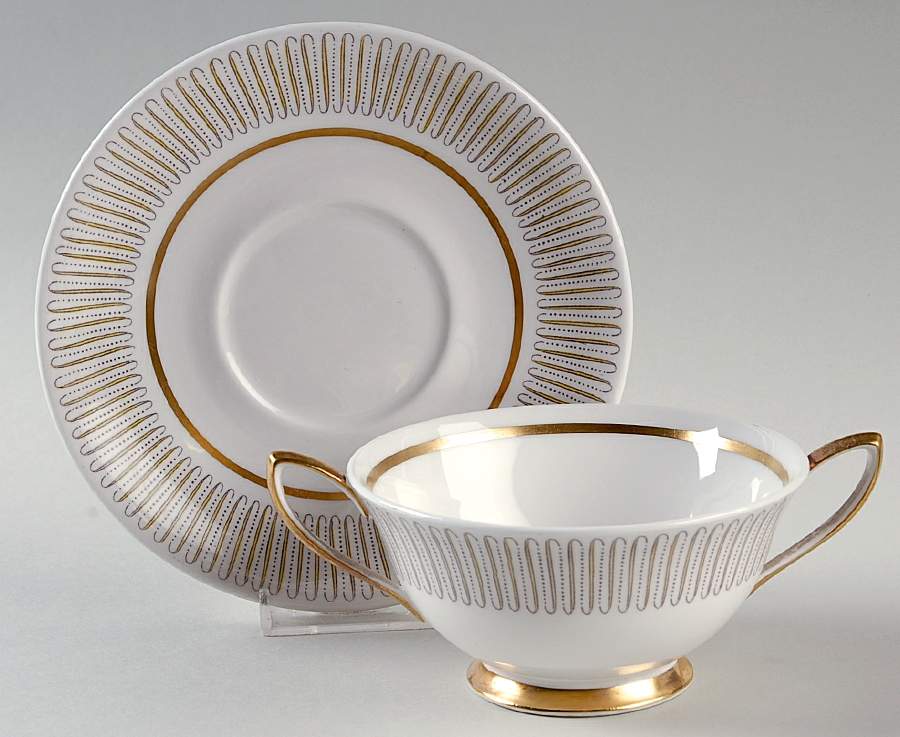 Capri Footed Cream Soup Bowl & Saucer Set by Royal Albert-1