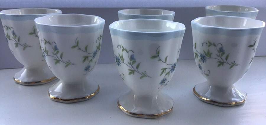 Caroline Single Egg Cup by Royal Albert-1