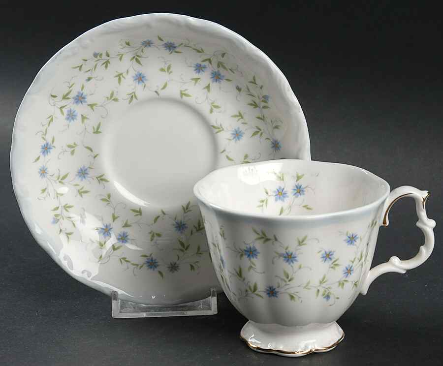 Caroline Footed Cup & Saucer Set by Royal Albert-1