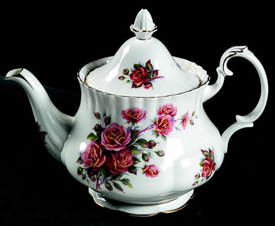 Centennial Rose Teapot & Lid by Royal Albert-1