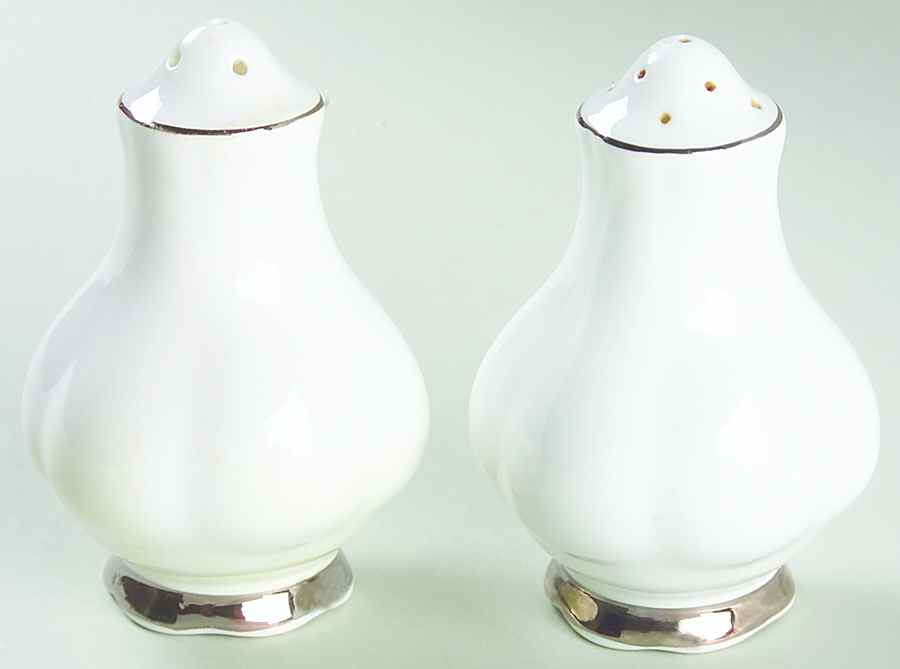 Chantilly Platinum Salt & Pepper Set by Royal Albert-1