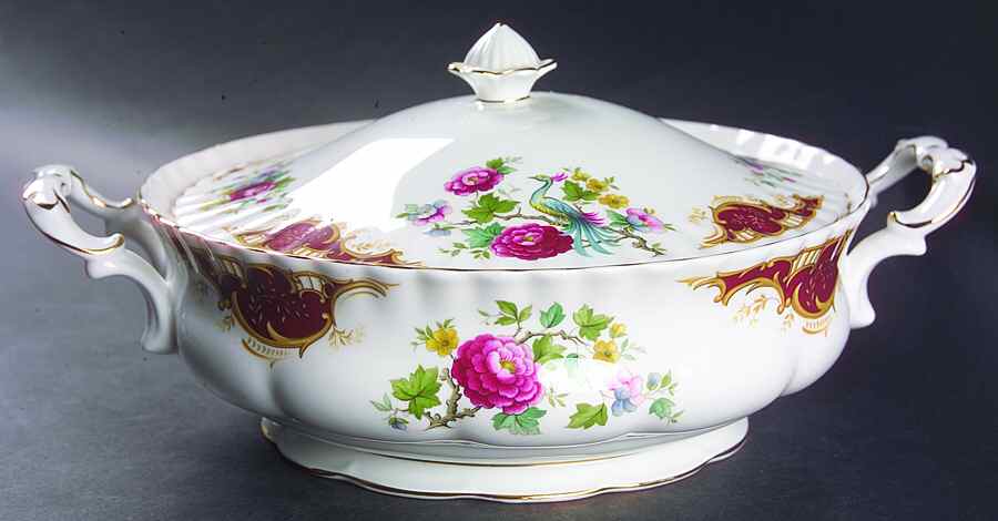 Chatelaine Round Covered Vegetable by Royal Albert-1