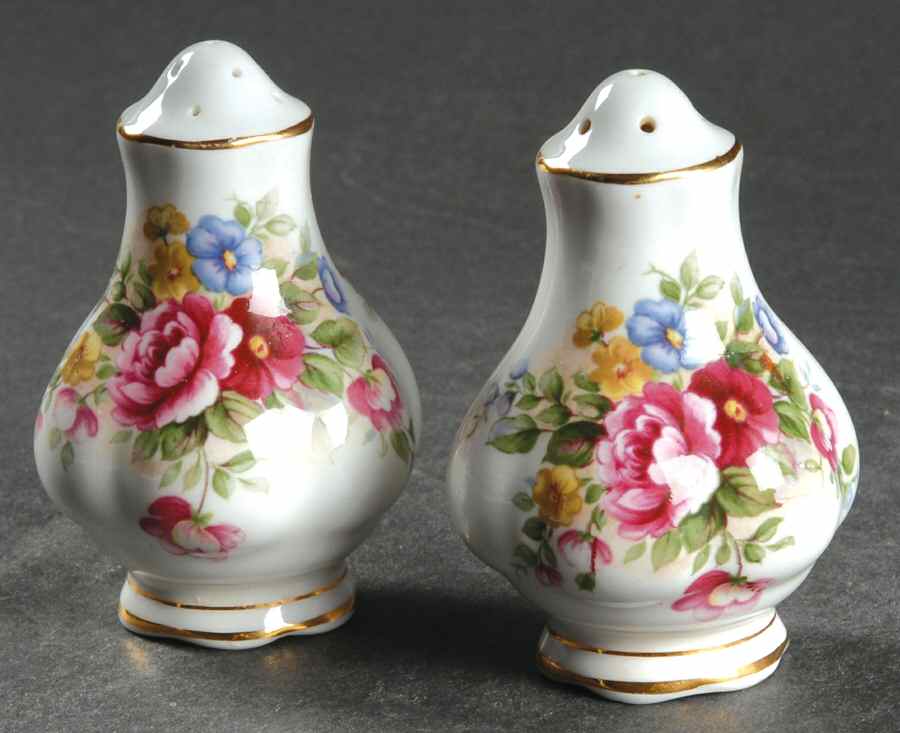 Chelsea Garden Salt & Pepper Set by Royal Albert-1