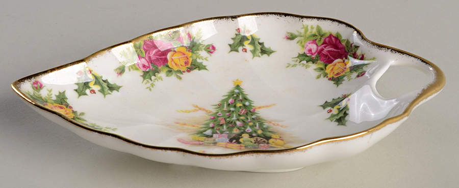 Christmas Magic Handled Leaf Dish by Royal Albert-1