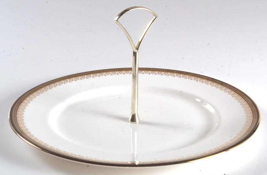Clarence Round Serving Plate with Handle (DP) by Royal Albert-1
